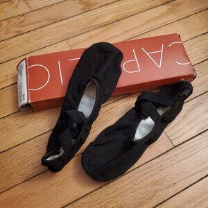 Capezio Hanami 2037W 9.5M Black Stretch Canvas Ballet Slippers NEW IN BOX